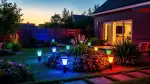 Farbenfrohe Lichtszenarien im Garten