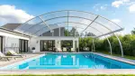 Ganzjährig Schwimmen mit Pool-Überdachung