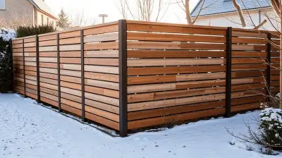 Winterfeste Sichtschutzzäune im Garten