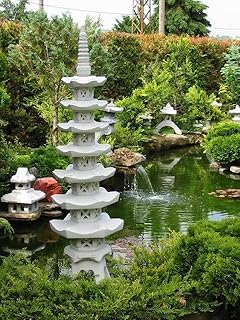 Steintempel im japanischen Stil ‚Pagode 7 stöckig‘ – Handgefertigte Gartenfigur aus regionalem S…